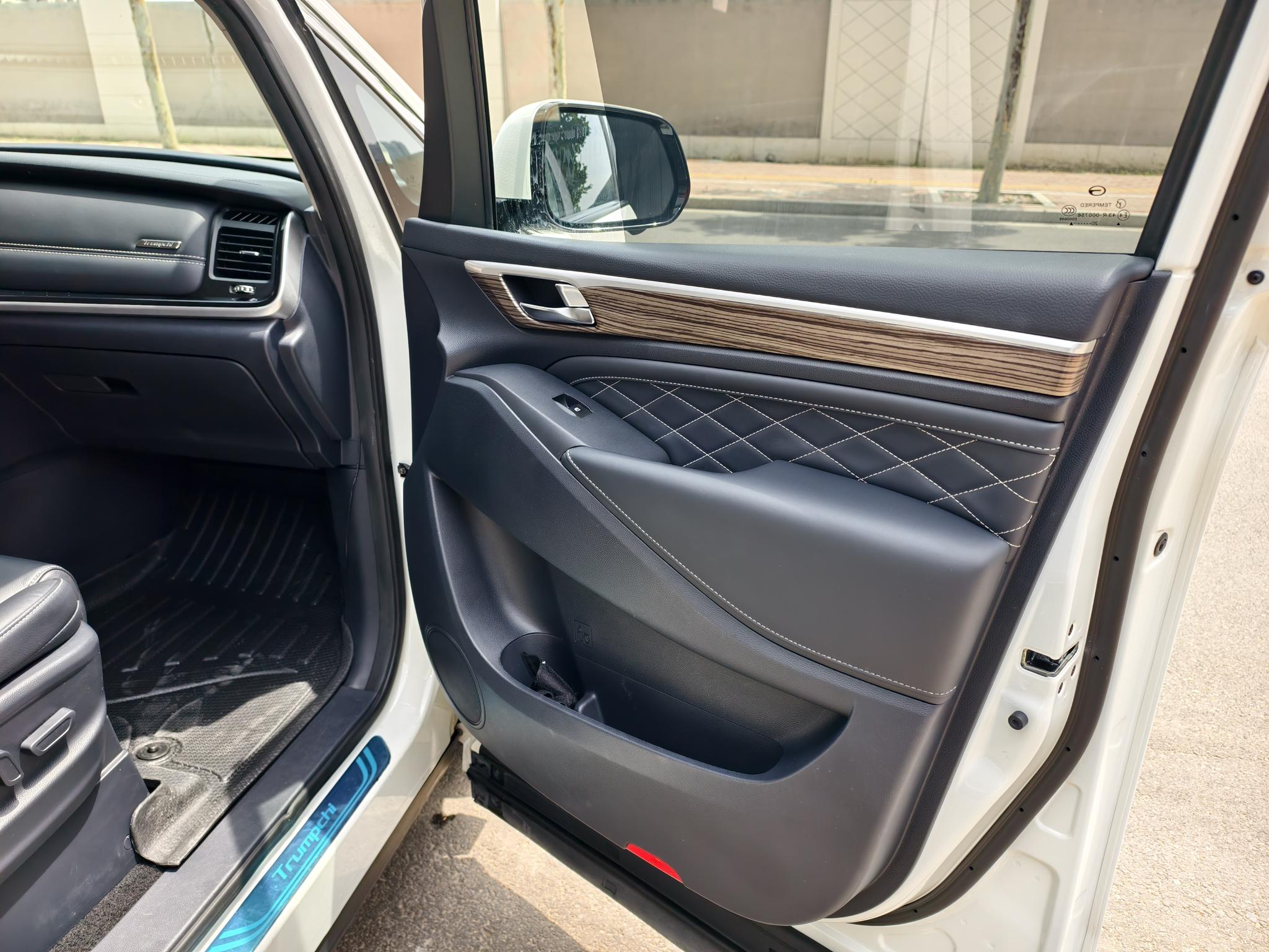 GAC Trumpchi Trumpchi M8