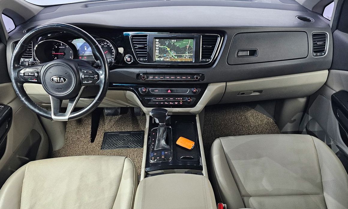 Kia Canival