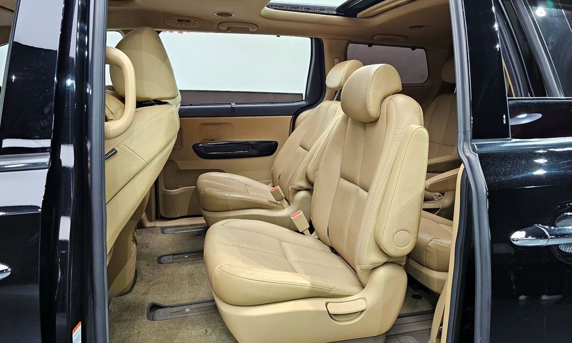 Kia Canival