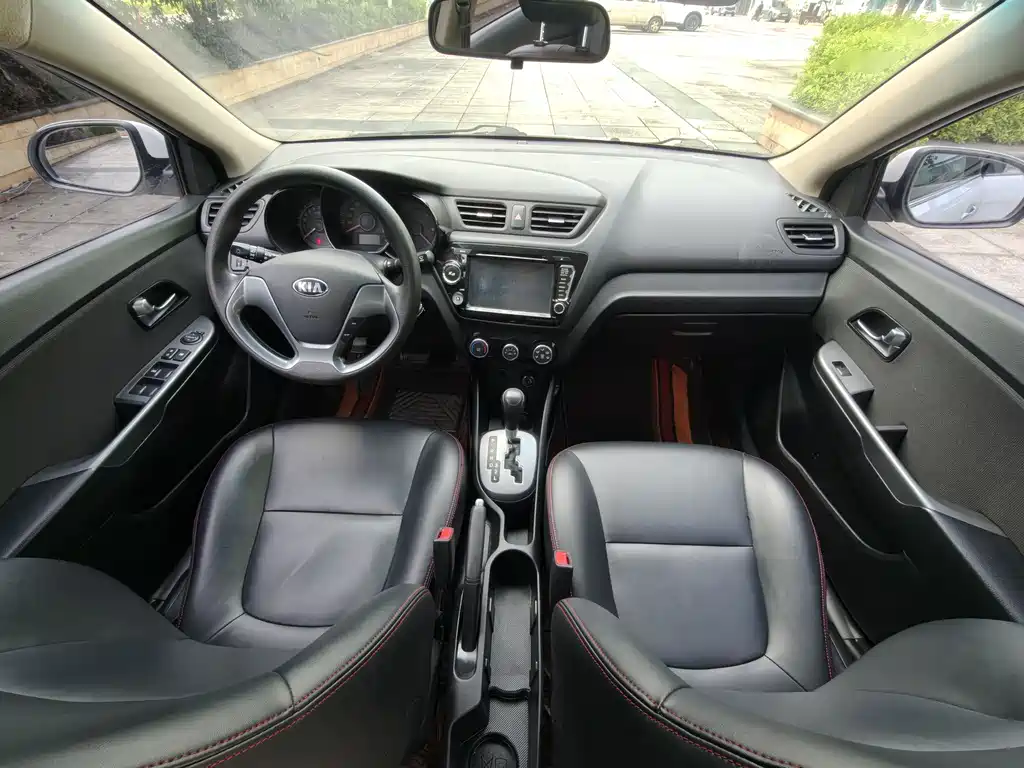 Kia K2