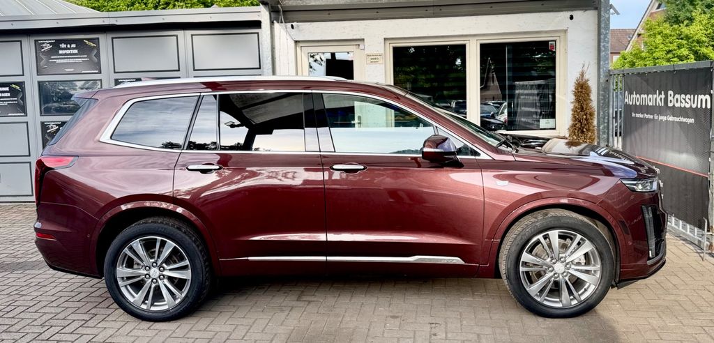 Cadillac XT6