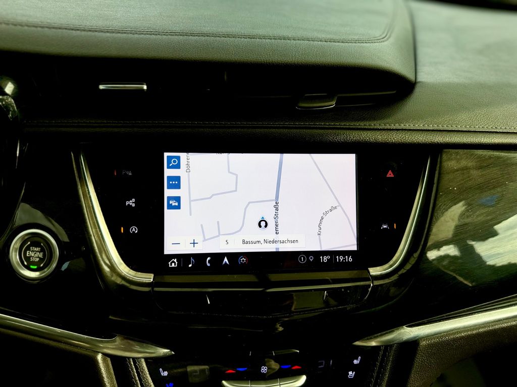 Cadillac XT6