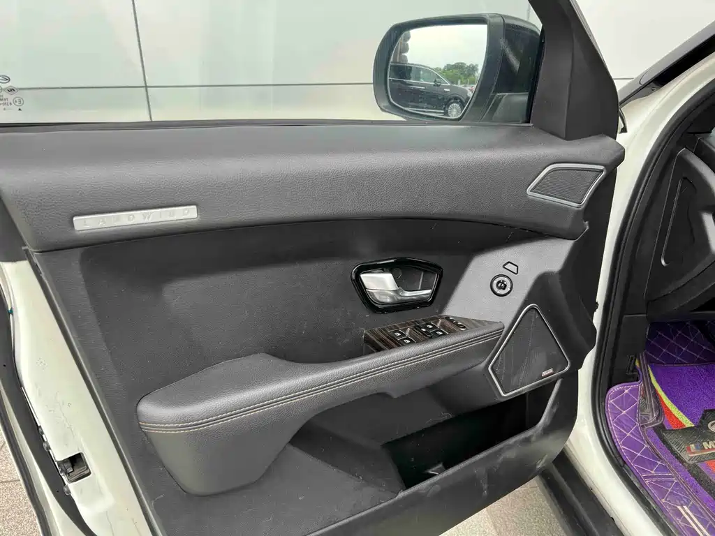 Landwind Landwind X7