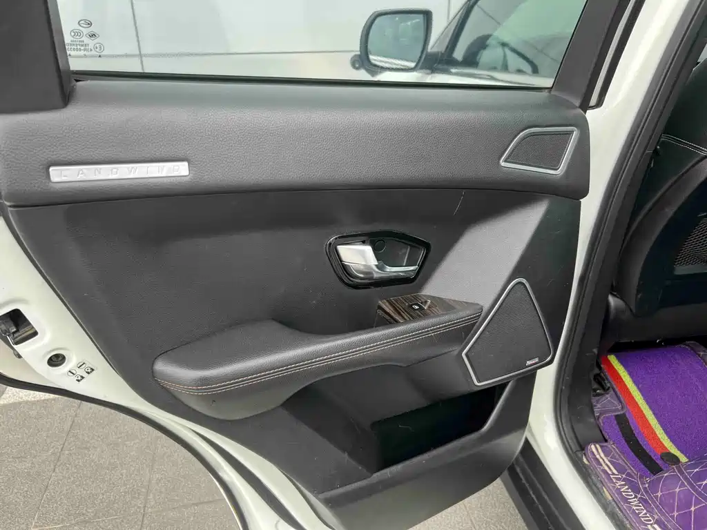 Landwind Landwind X7