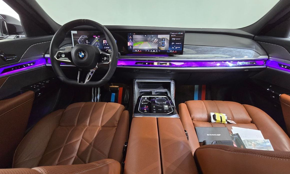 BMW 7-Series