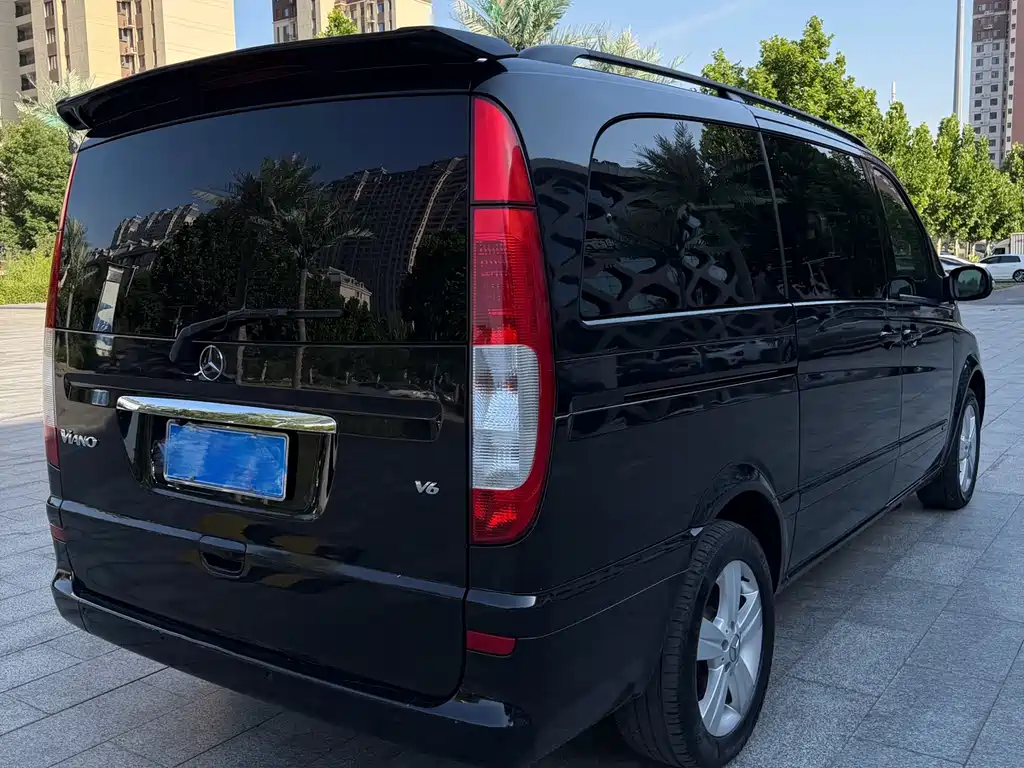 Mercedes-Benz Viano