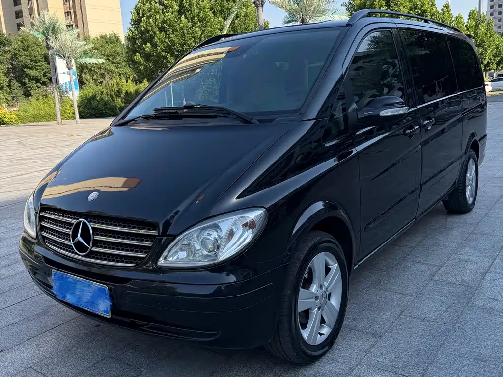Mercedes-Benz Viano