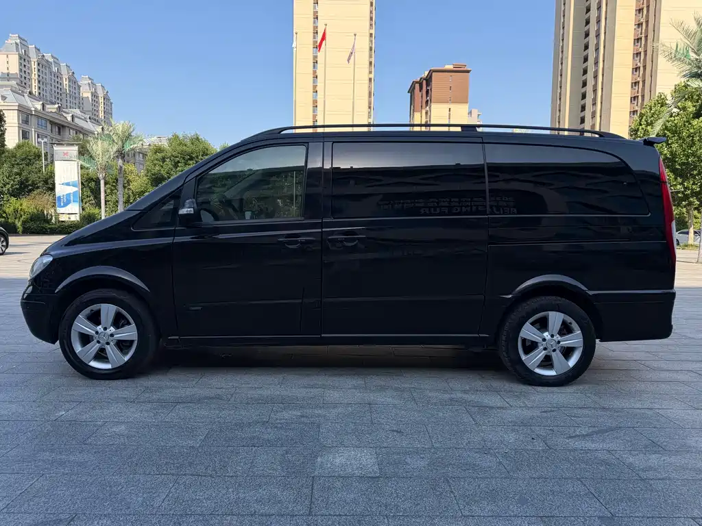 Mercedes-Benz Viano