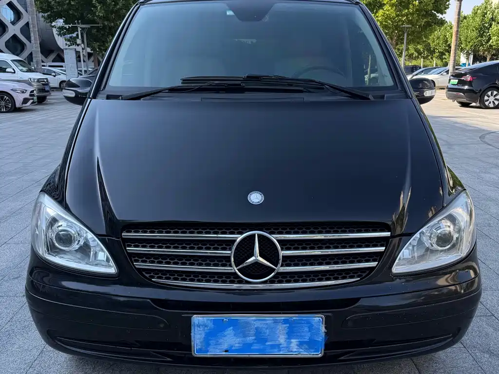 Mercedes-Benz Viano