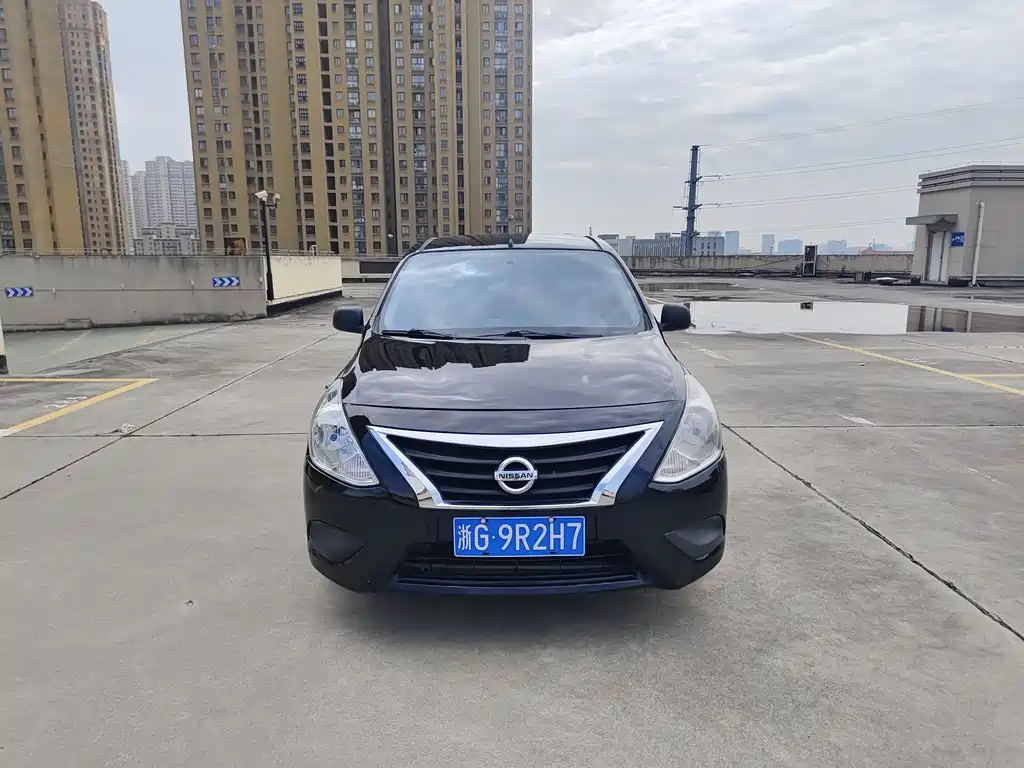 Nissan Sunny