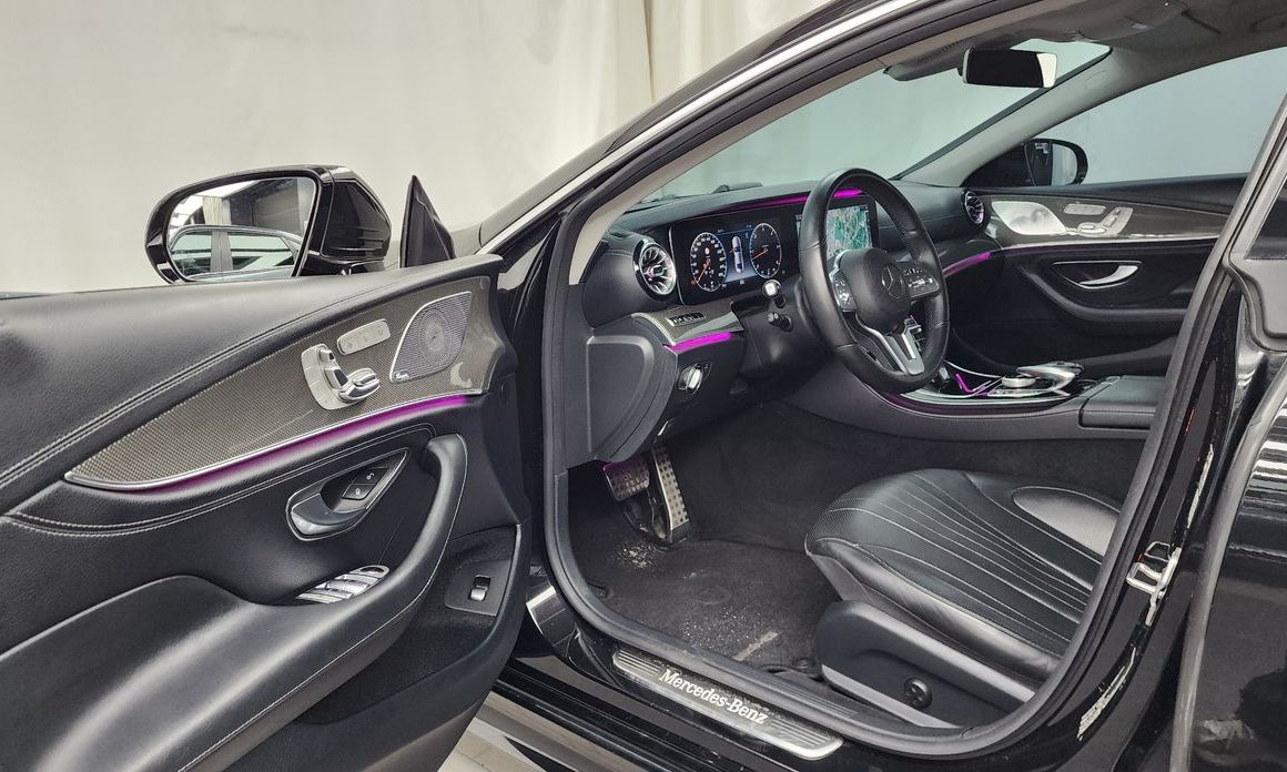 Mercedes-Benz CLS-Class
