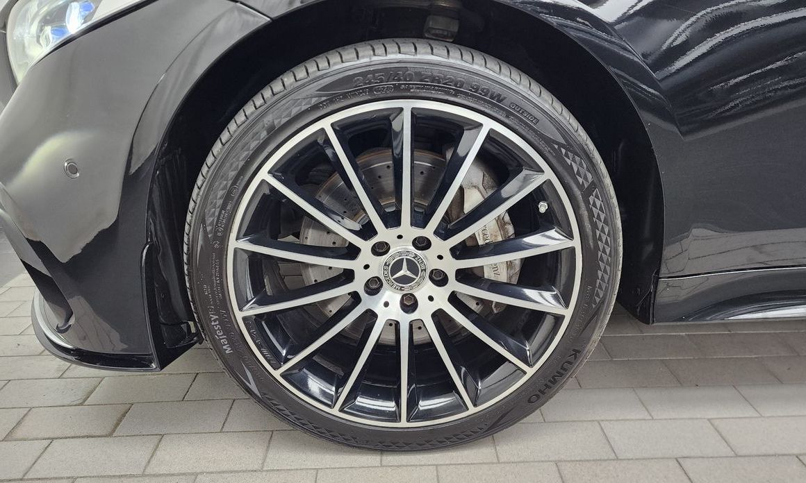 Mercedes-Benz CLS-Class