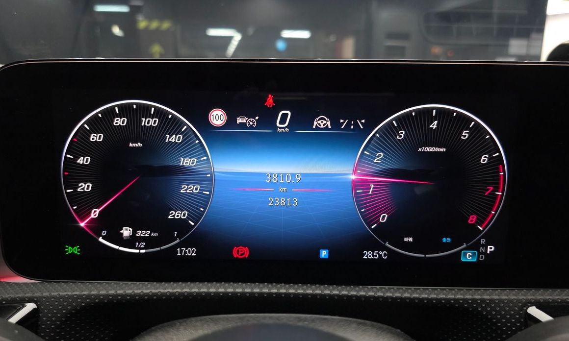 Mercedes-Benz CLA-Class