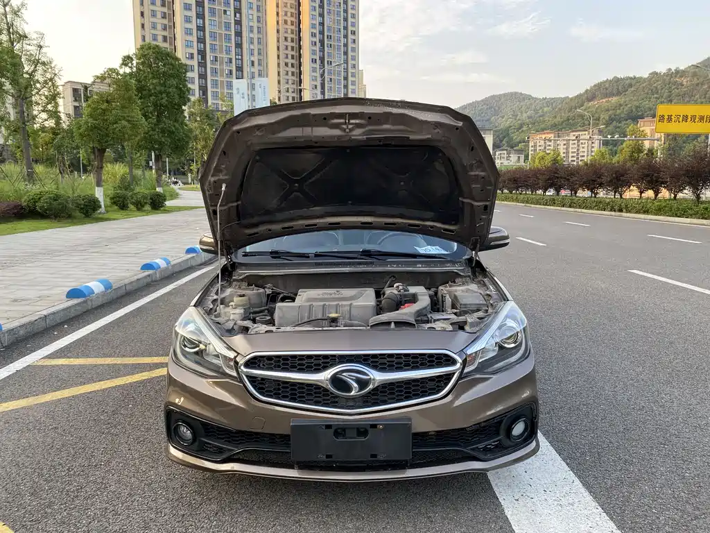 Soueast V5 Lingzhi