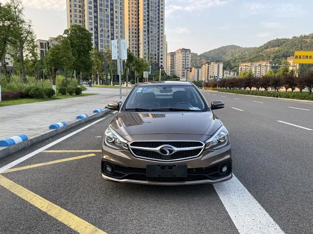 Soueast V5 Lingzhi