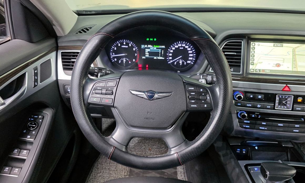 Genesis G80