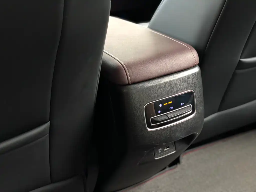 GAC Motor Trumpchi M6