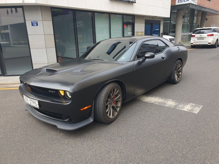 Dodge Challenger
