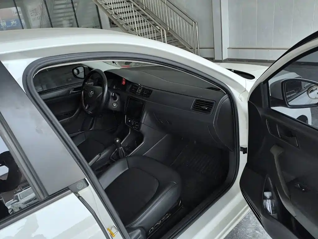 Volkswagen Santana