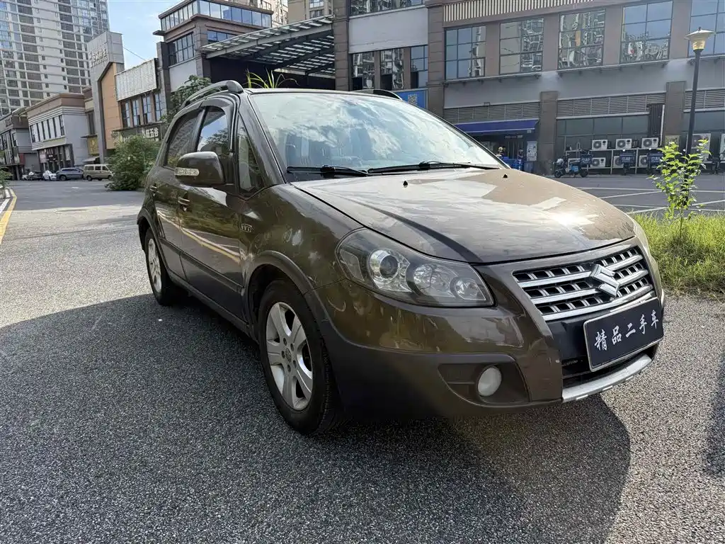 Suzuki SX4
