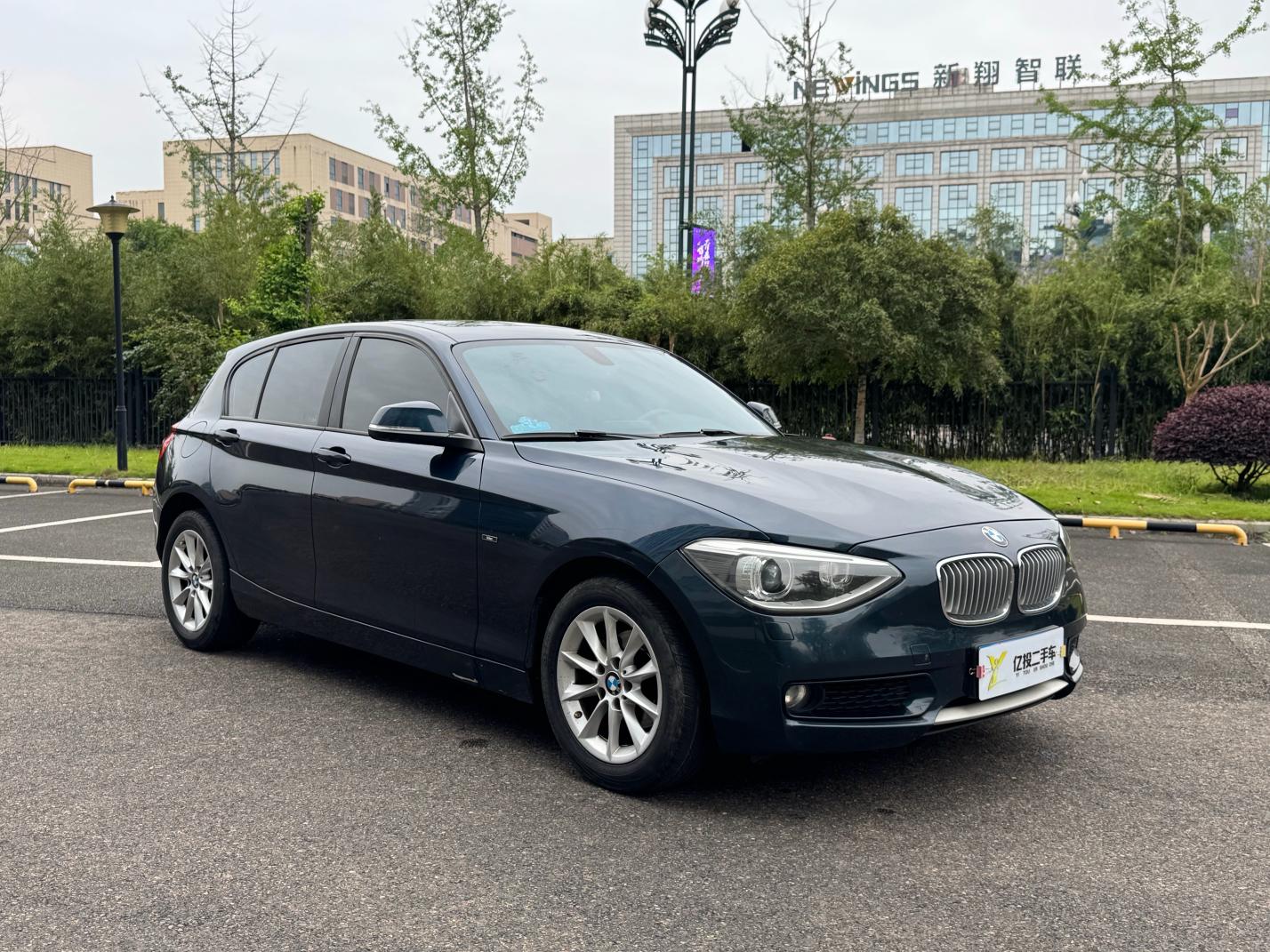 BMW BMW 1-Series (Import)