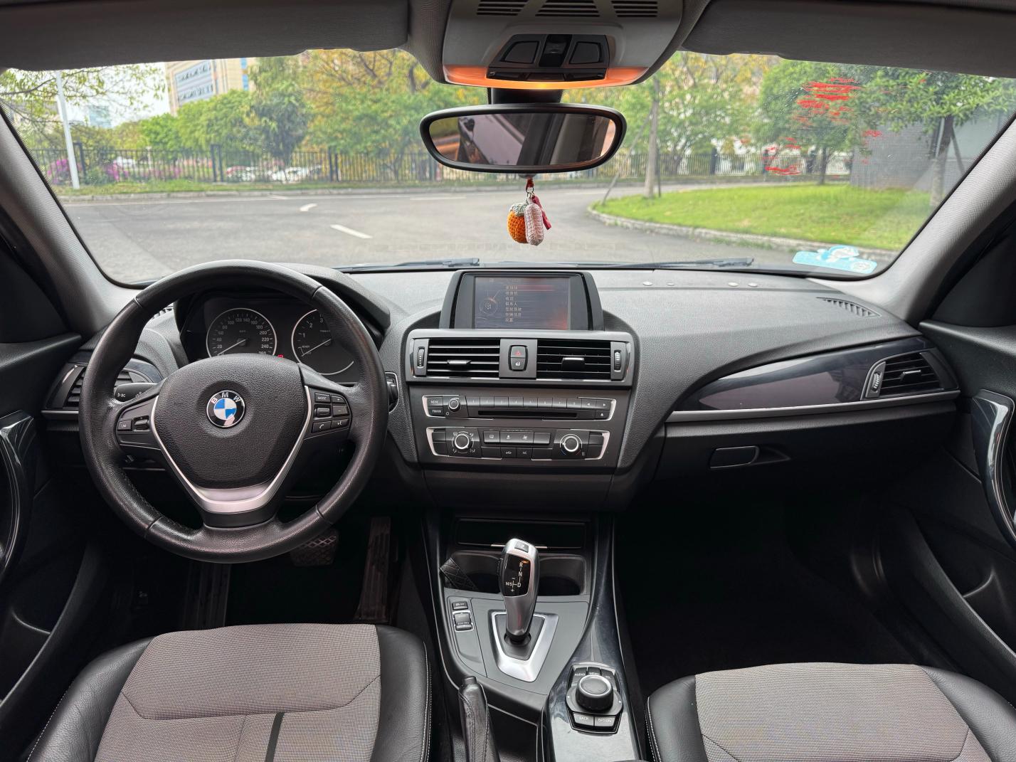 BMW BMW 1-Series (Import)