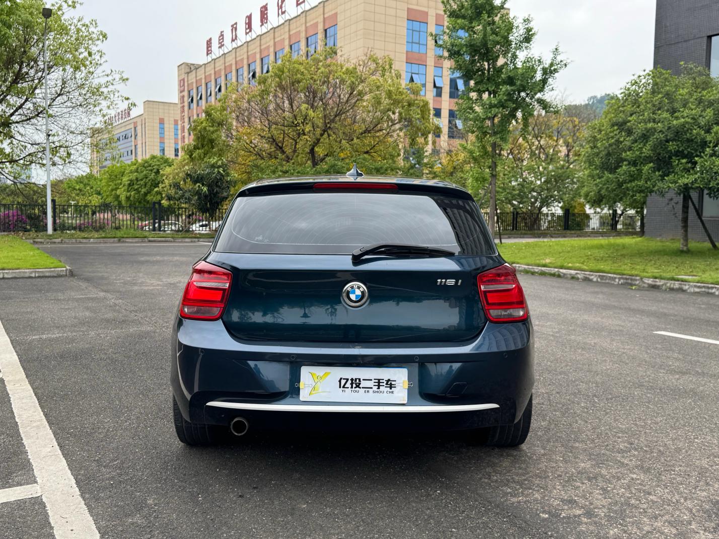BMW BMW 1-Series (Import)