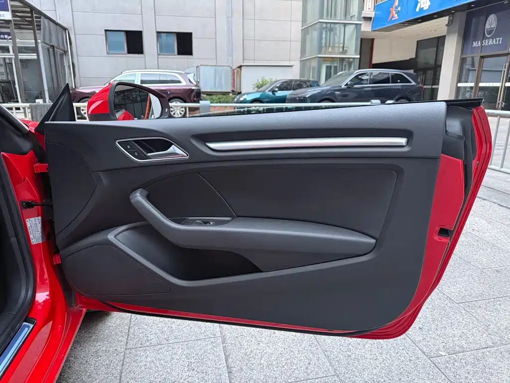 Audi A3 (Import)