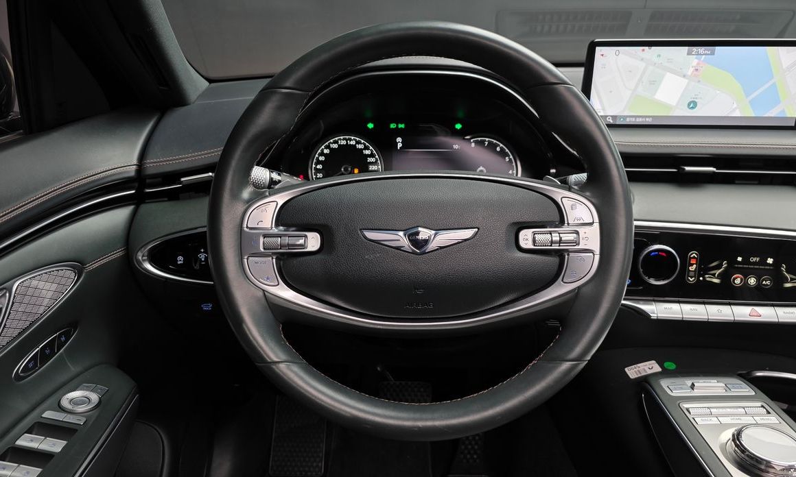 Genesis GV70