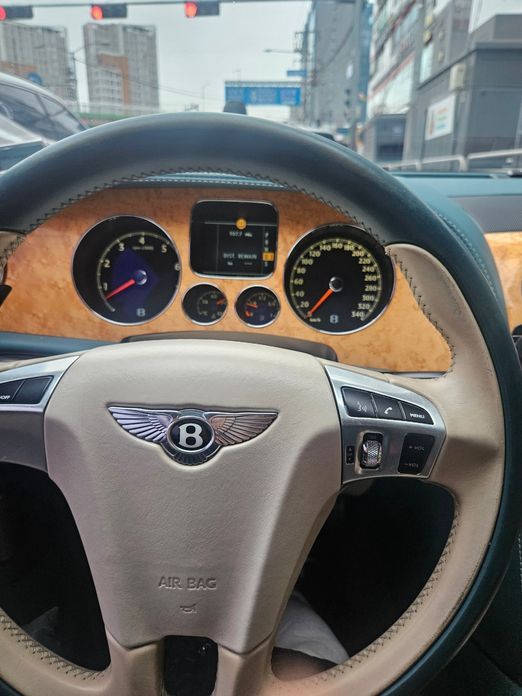 Bentley Continental