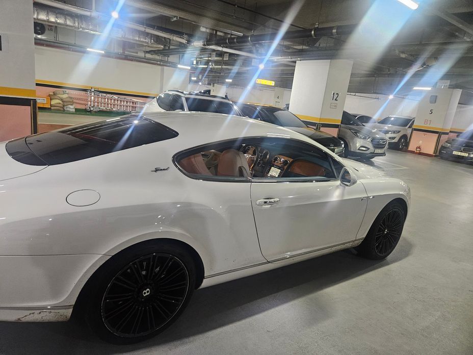 Bentley Continental