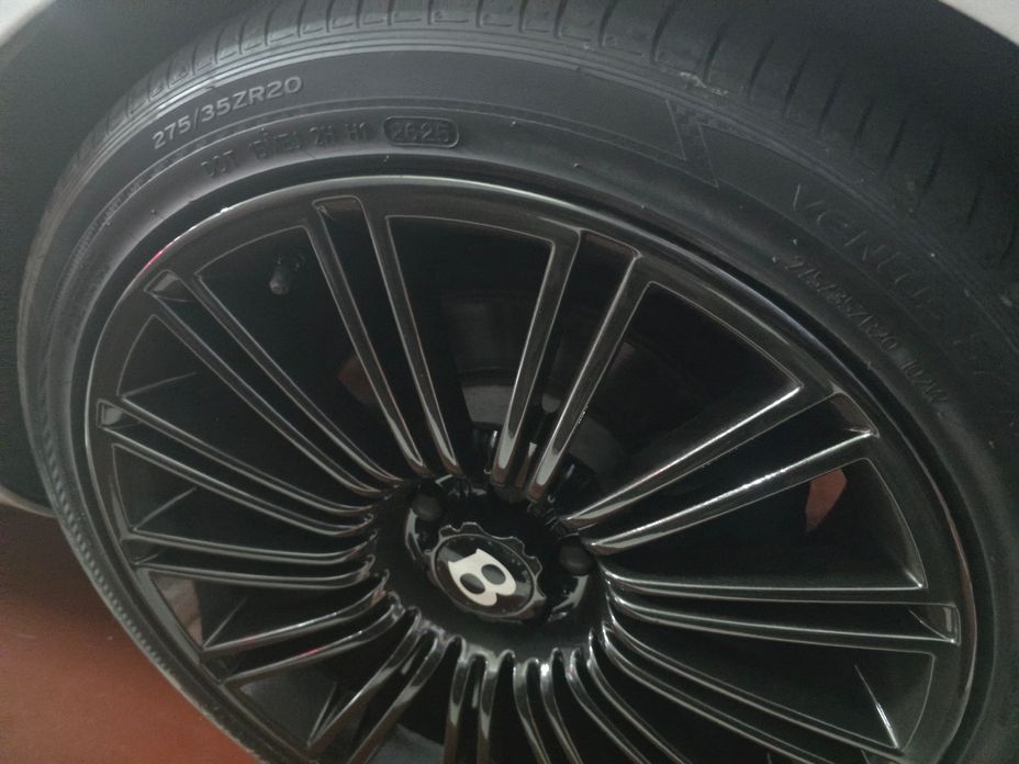 Bentley Continental