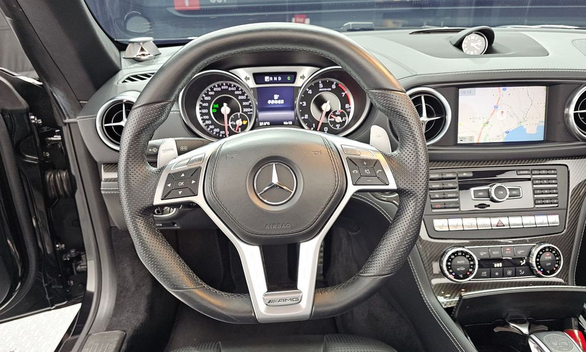 Mercedes-Benz SL-Class