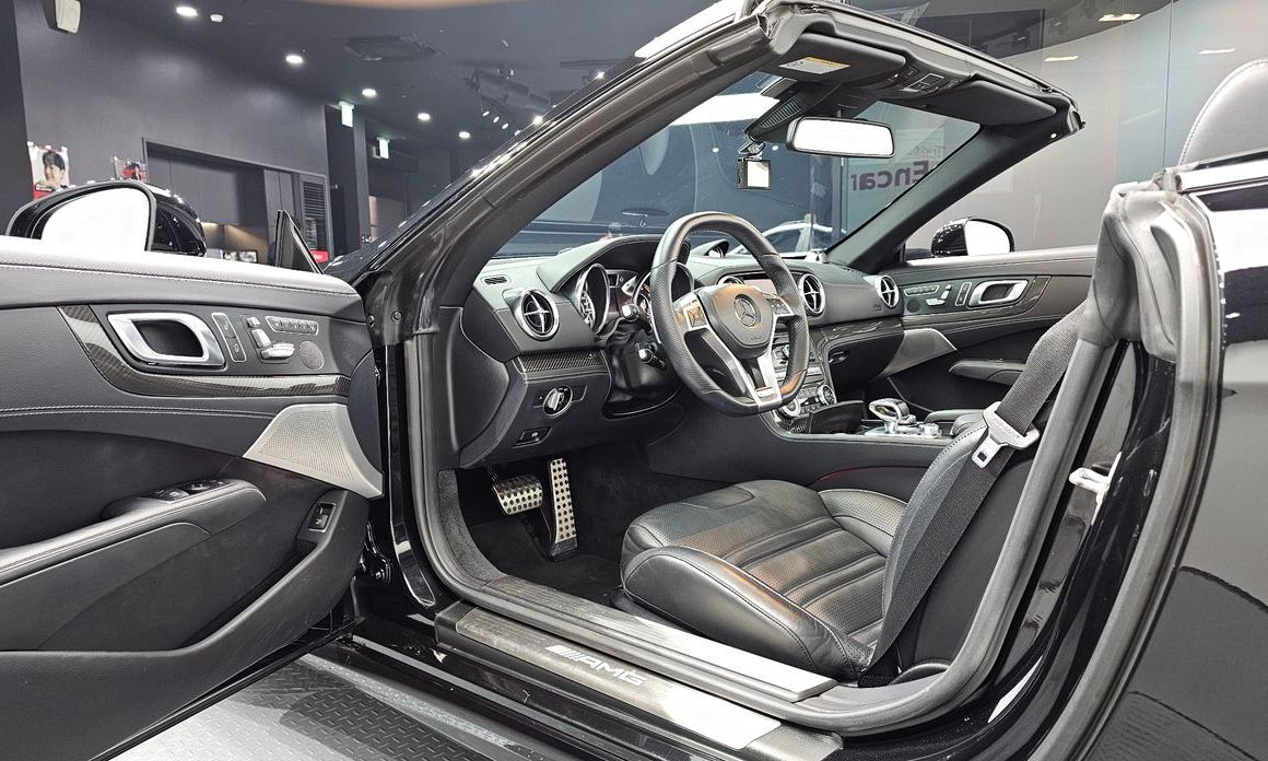 Mercedes-Benz SL-Class