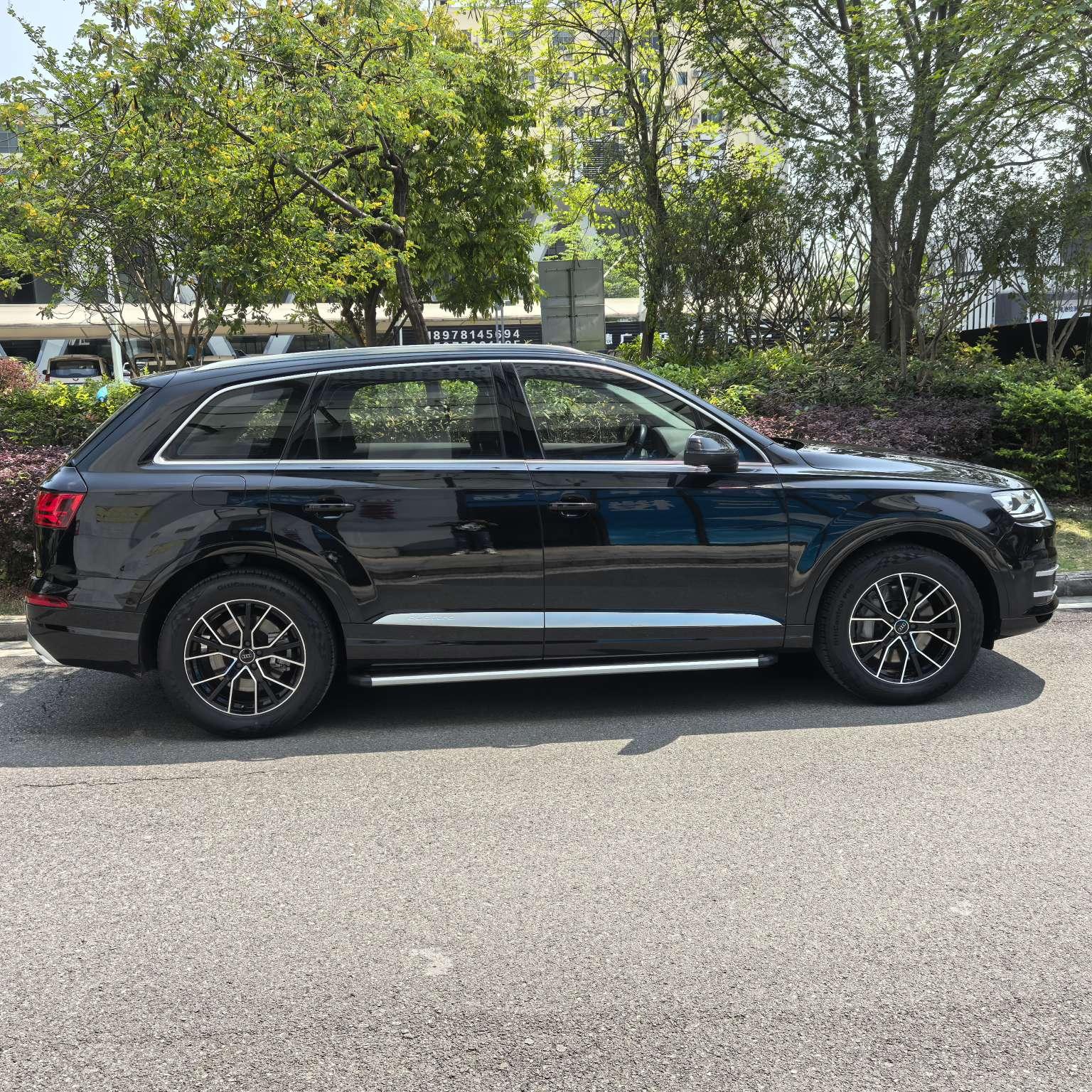 Audi Audi Q7