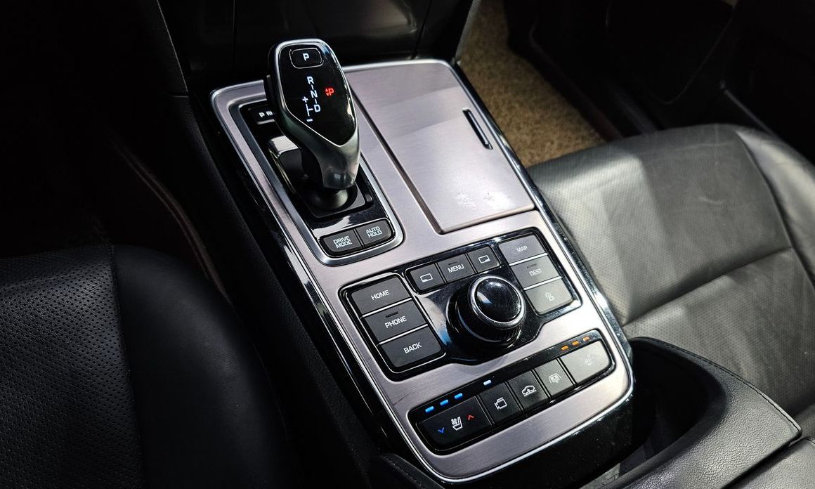 Hyundai Equus