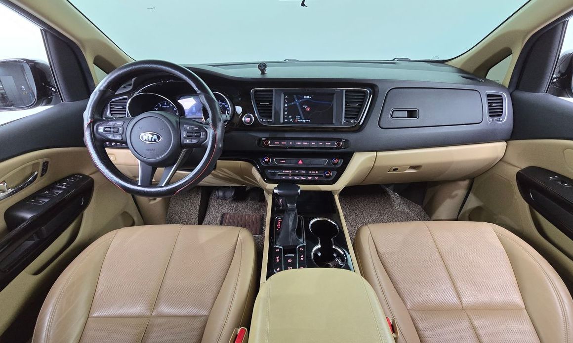 Kia Canival