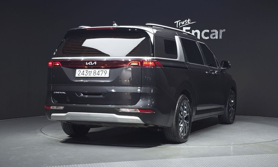 Kia Canival