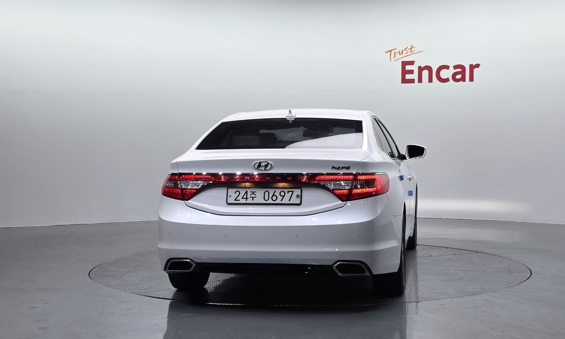 Hyundai Grandeur