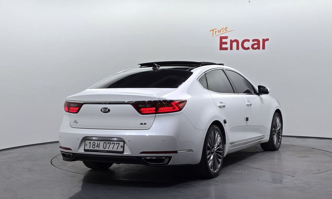 Kia K7