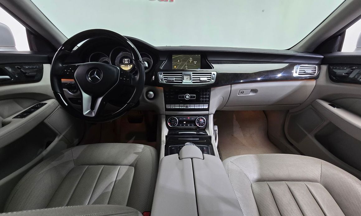 Mercedes-Benz CLS-Class