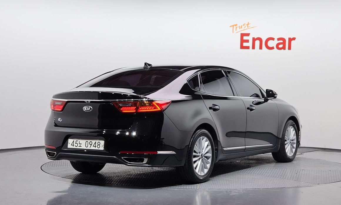 Kia K7