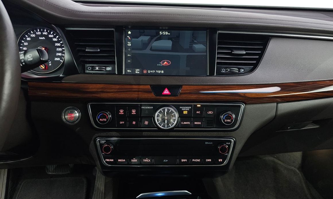 Kia K7
