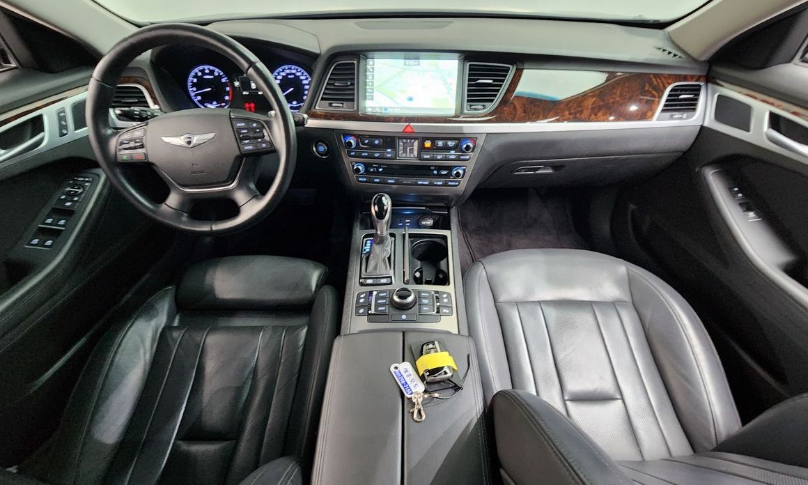 Hyundai Genesis