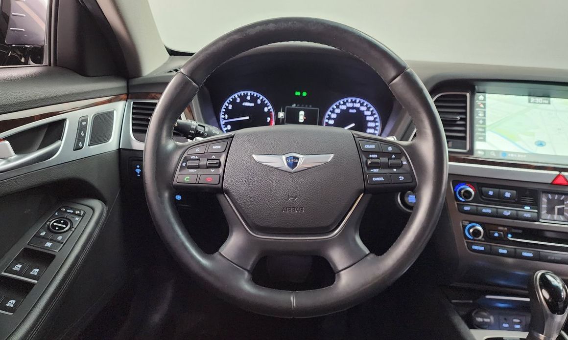 Hyundai Genesis