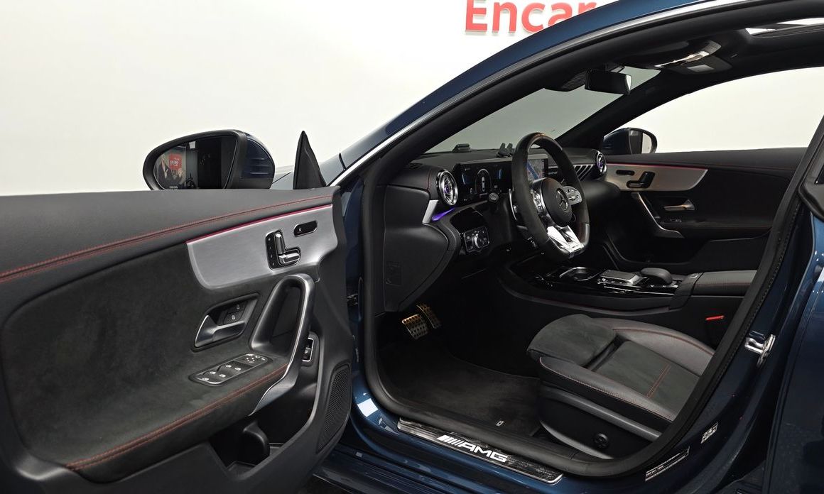 Mercedes-Benz CLA-Class