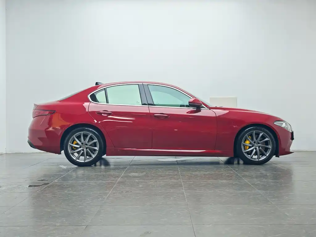 Alfa Romeo Giulia