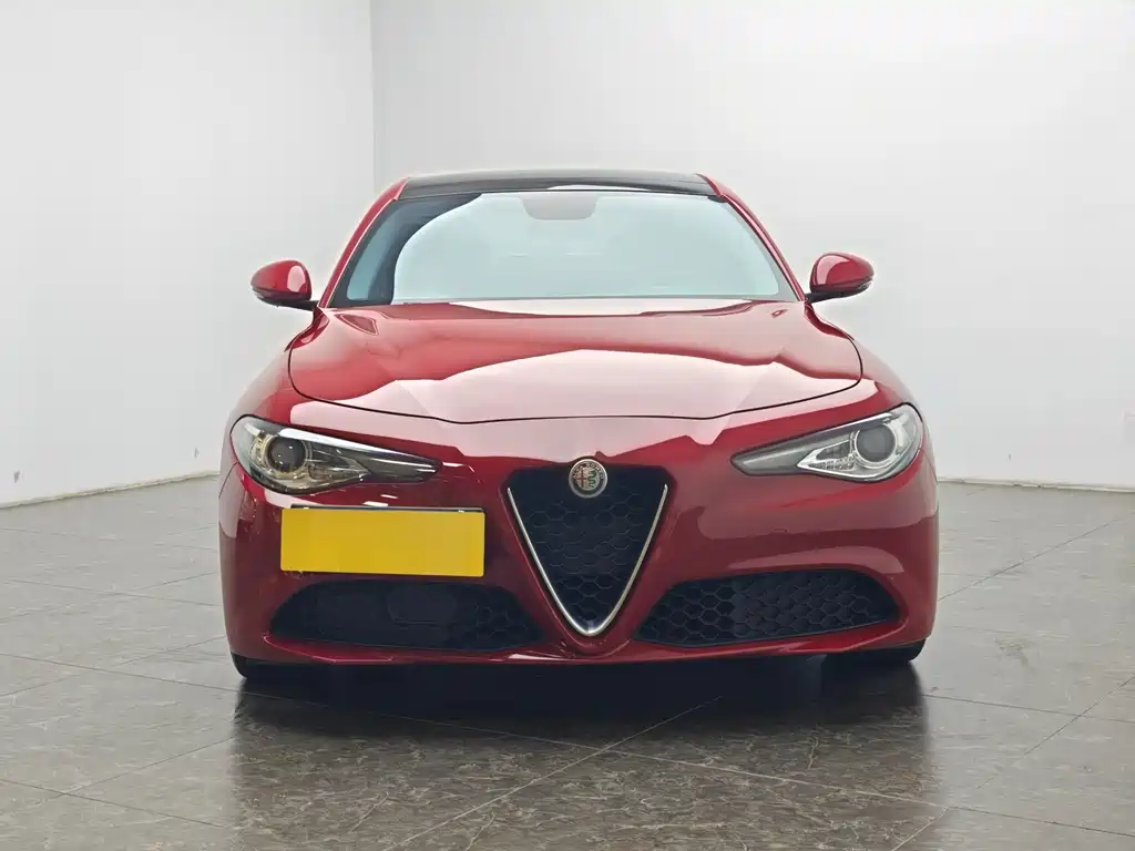 Alfa Romeo Giulia