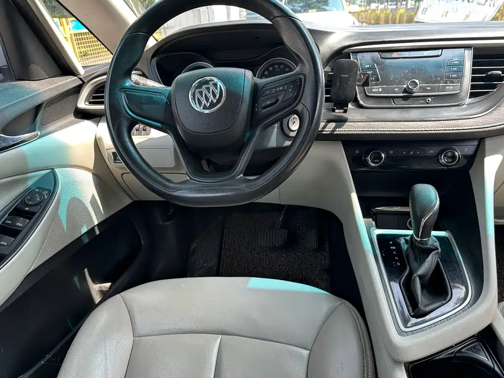 Buick GL6