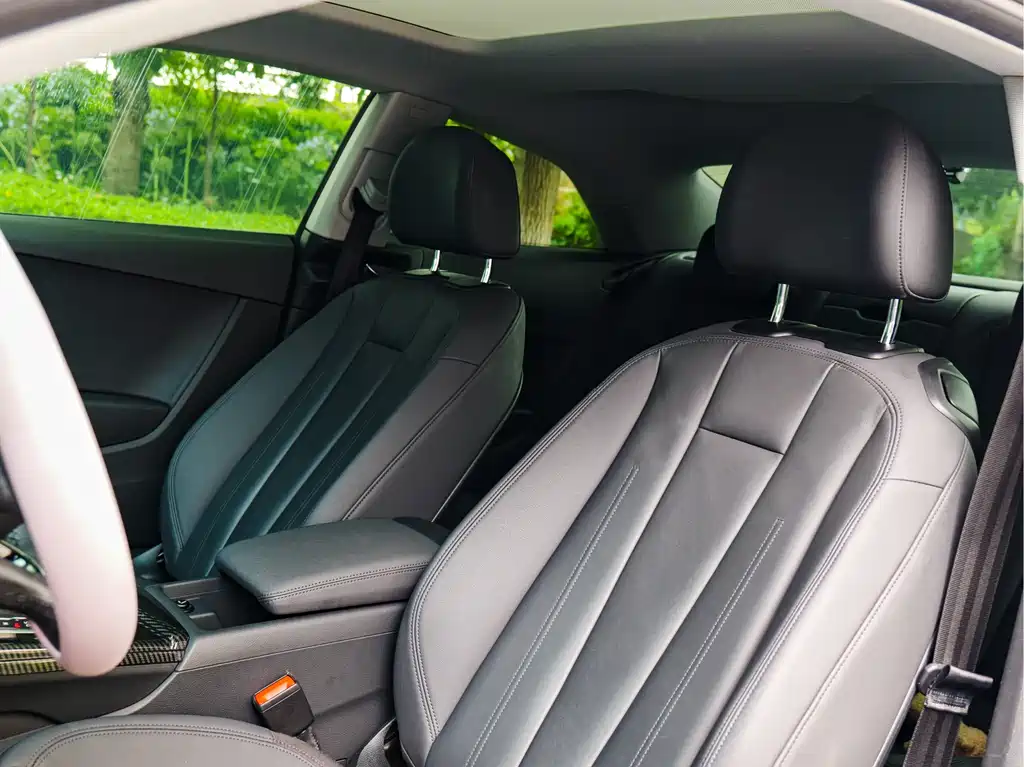 Audi A5 (Import)